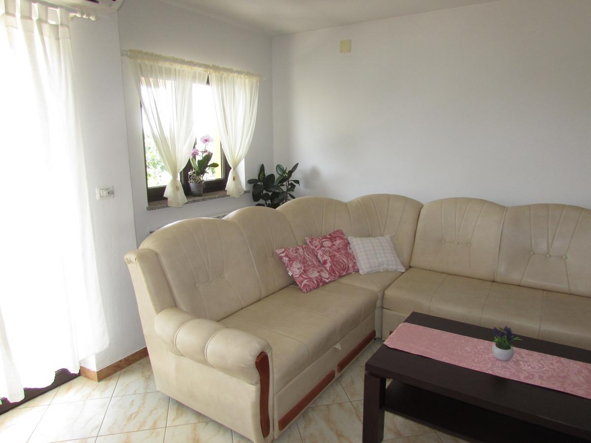 Apartments Goga Umag Exterior photo