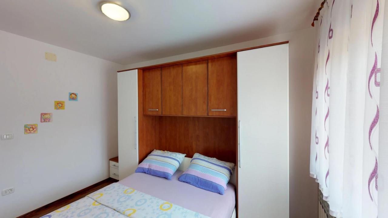 Apartments Goga Umag Exterior photo